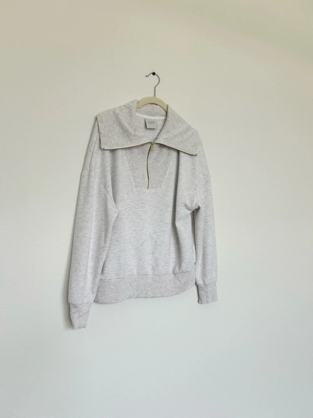 Varley Catherine Half-Zip Sweat & The Cargo Pant Set in Ivory Marl - Picture 3 of 12